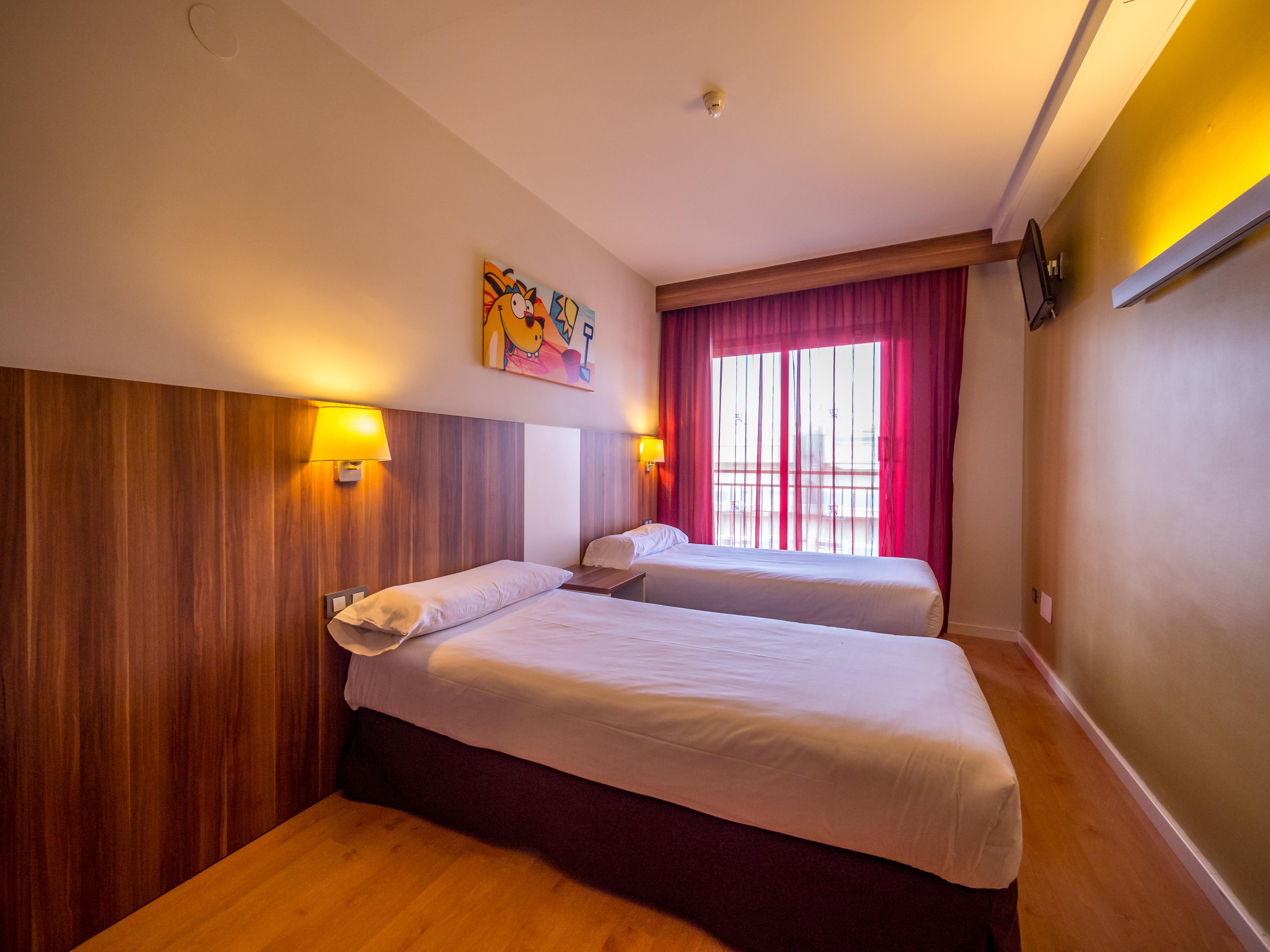 Golden Avenida Family Suites 4* Salou Luaran gambar