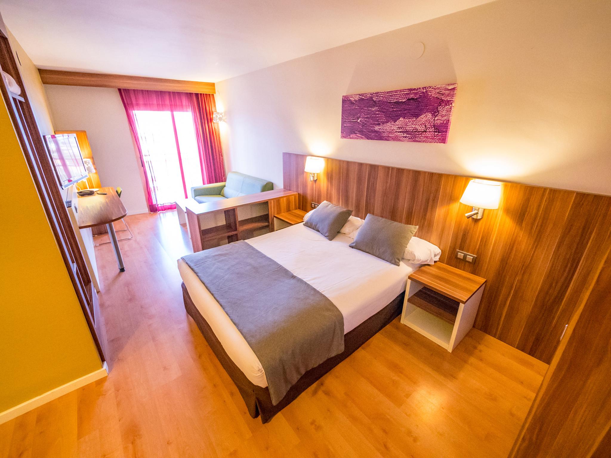 Golden Avenida Family Suites 4* Salou Luaran gambar