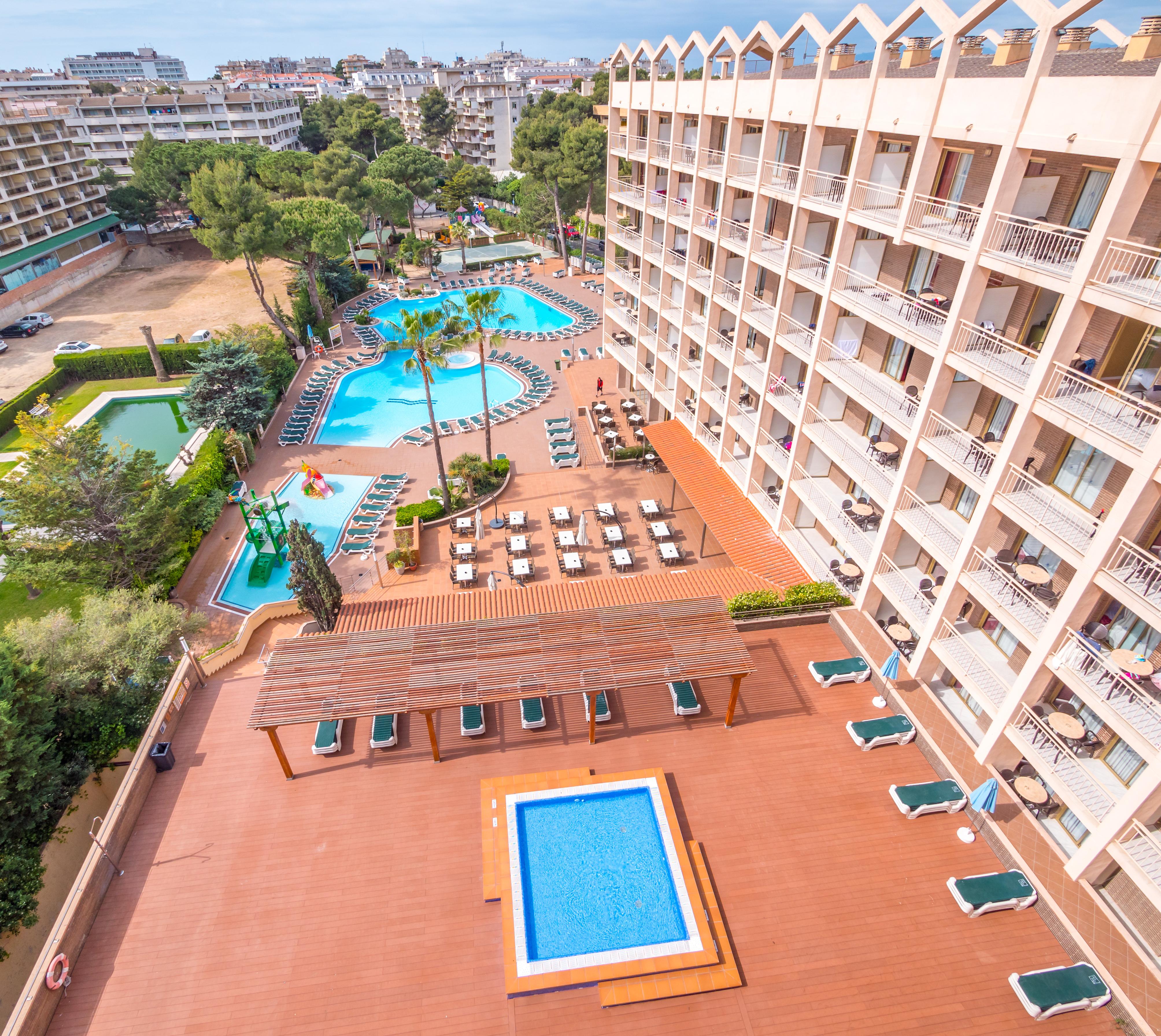 Golden Avenida Family Suites 4* Salou Luaran gambar