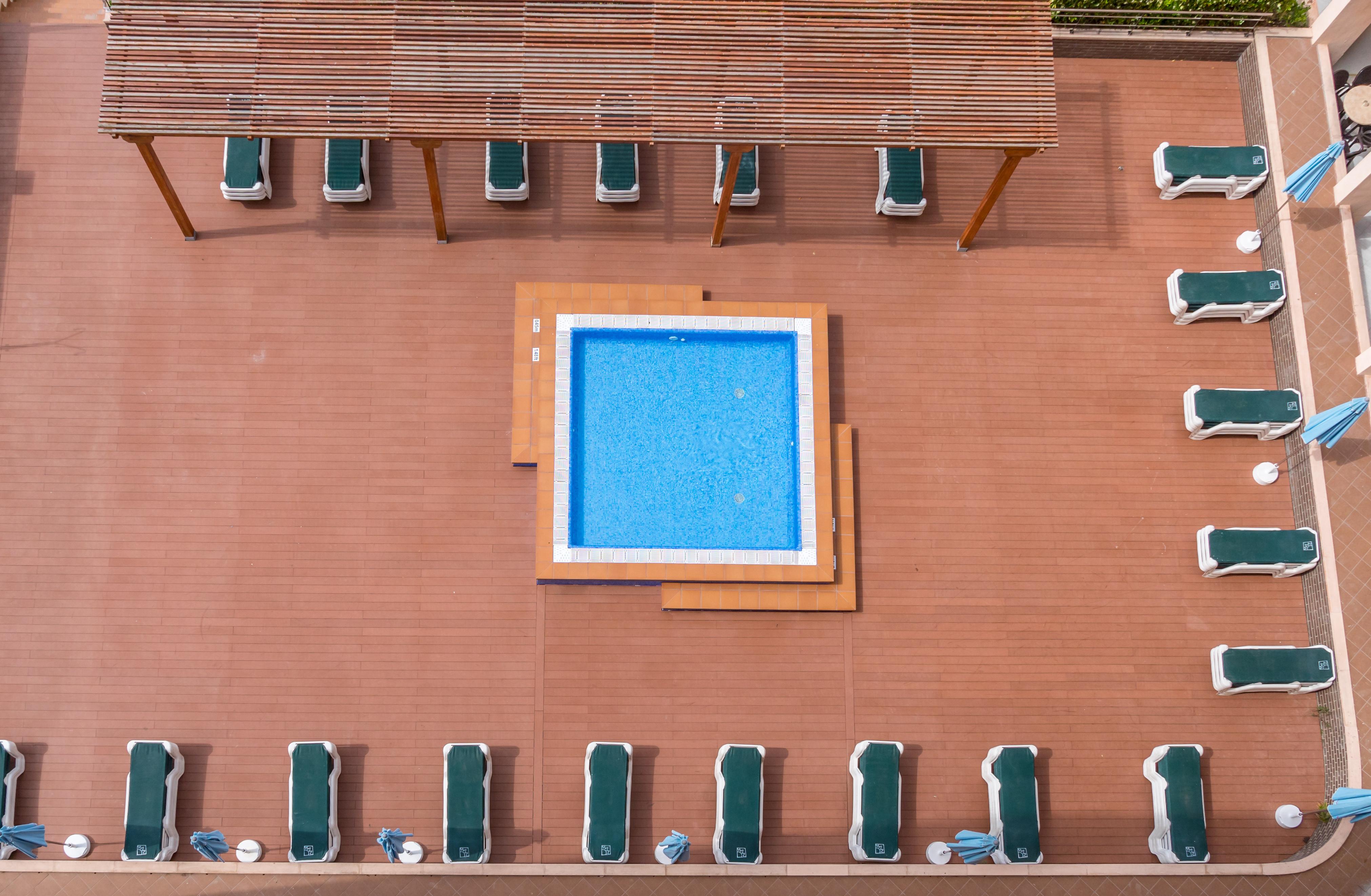 Golden Avenida Family Suites 4* Salou Luaran gambar