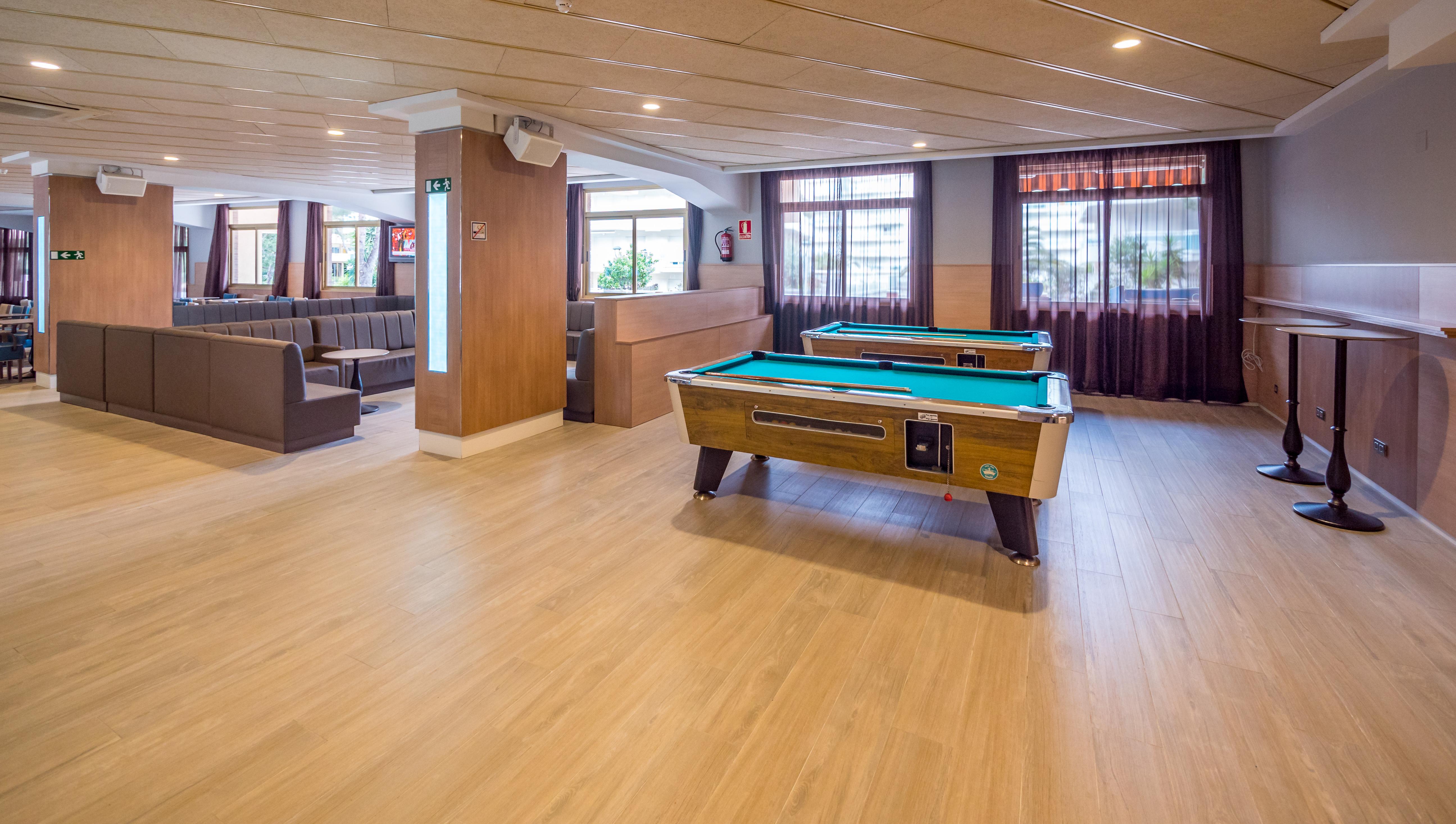 Golden Avenida Family Suites 4* Salou Luaran gambar