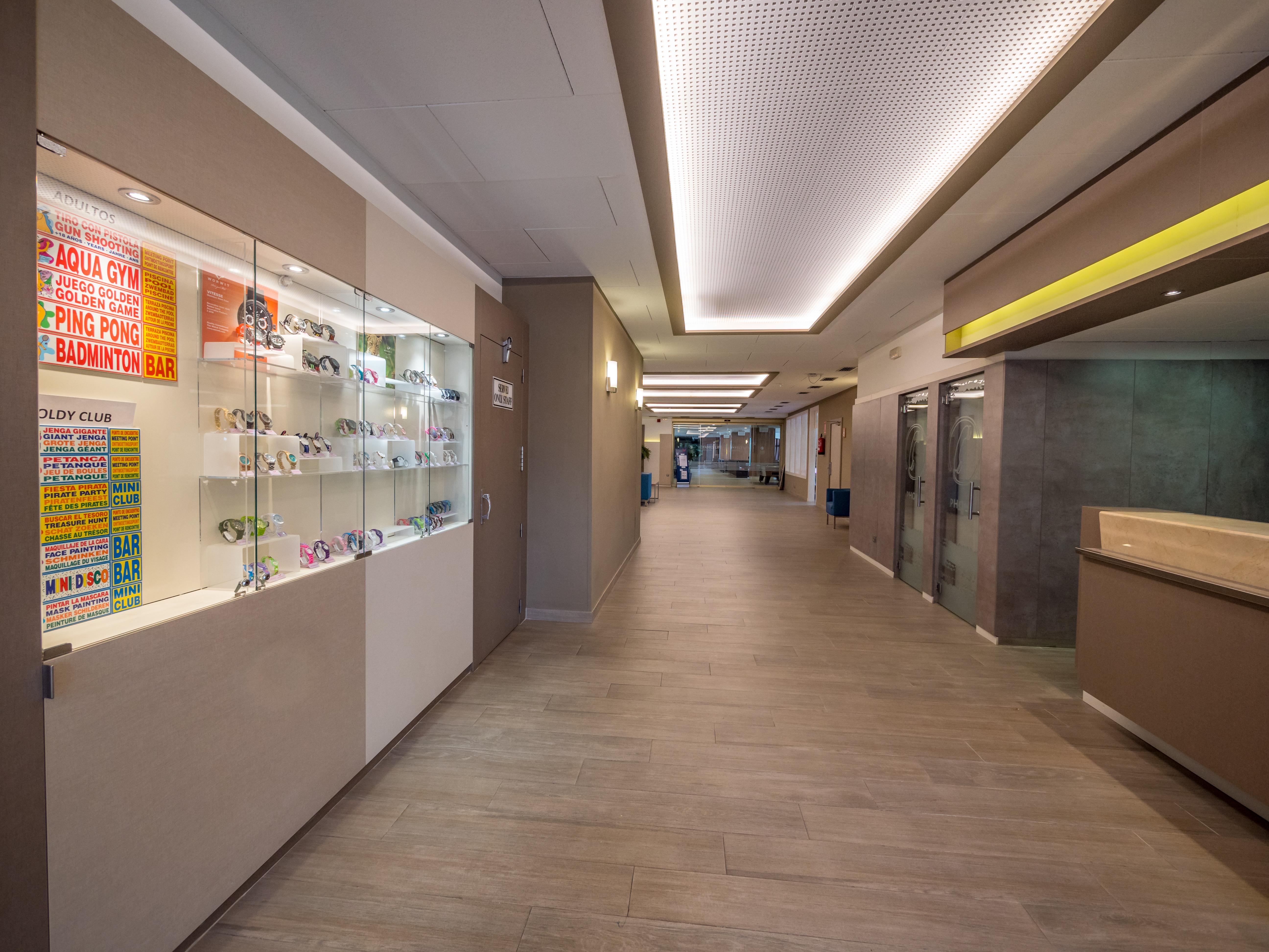 Golden Avenida Family Suites 4* Salou Luaran gambar