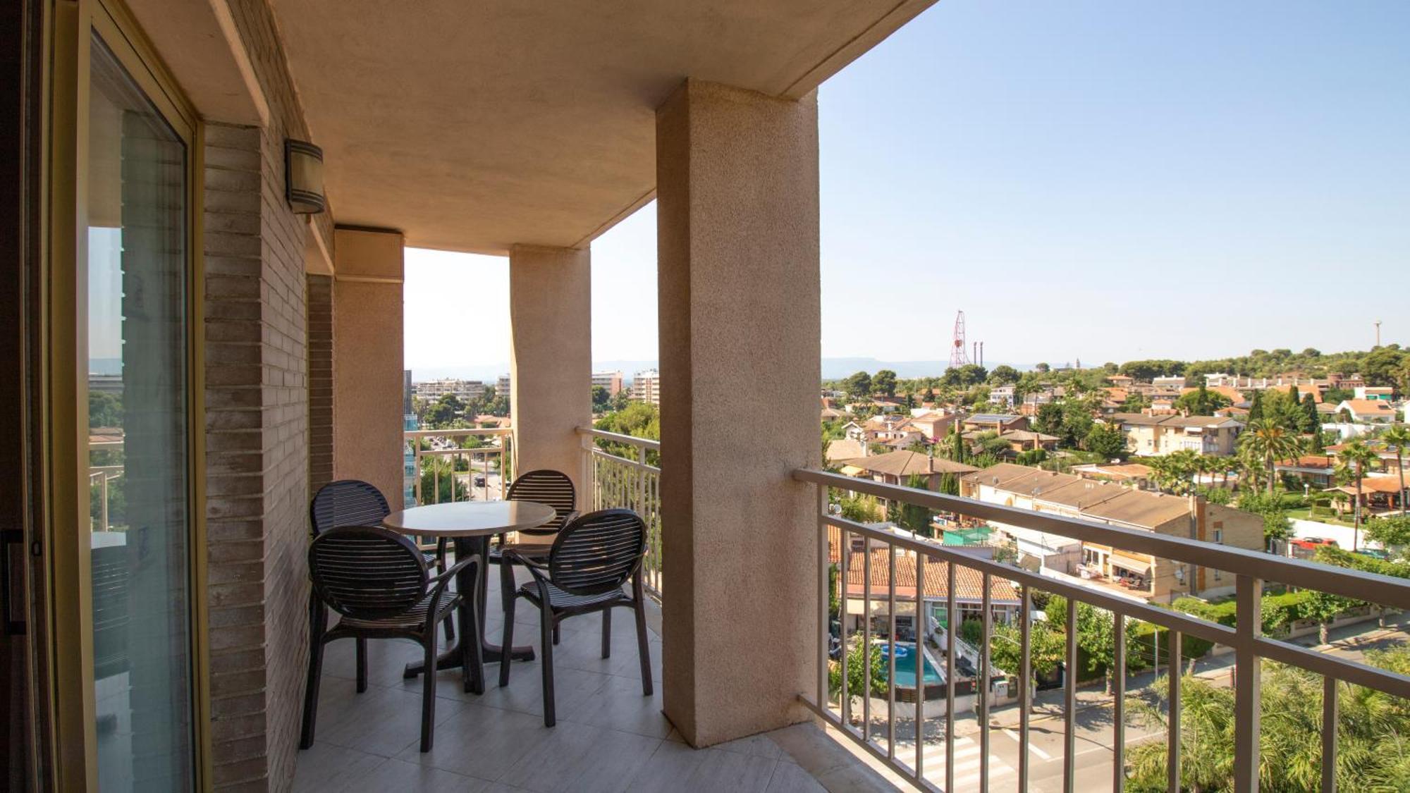 Golden Avenida Family Suites 4* Salou Luaran gambar