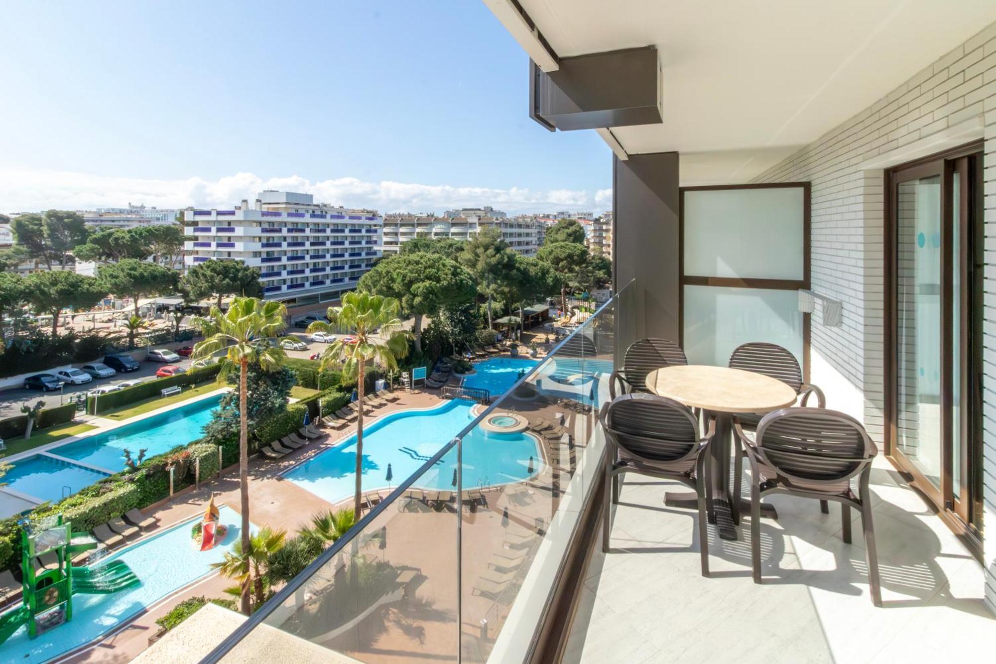 Golden Avenida Family Suites 4* Salou Luaran gambar