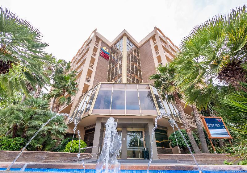 Golden Avenida Family Suites 4* Salou Luaran gambar